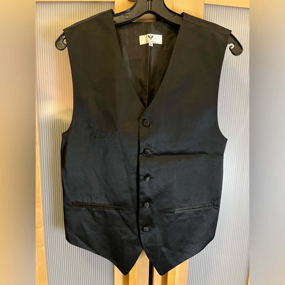 Best Tuxedo black vest Size Small